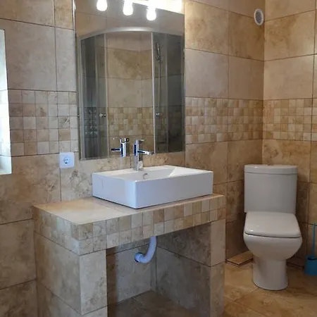 Danly Guest house Costinesti